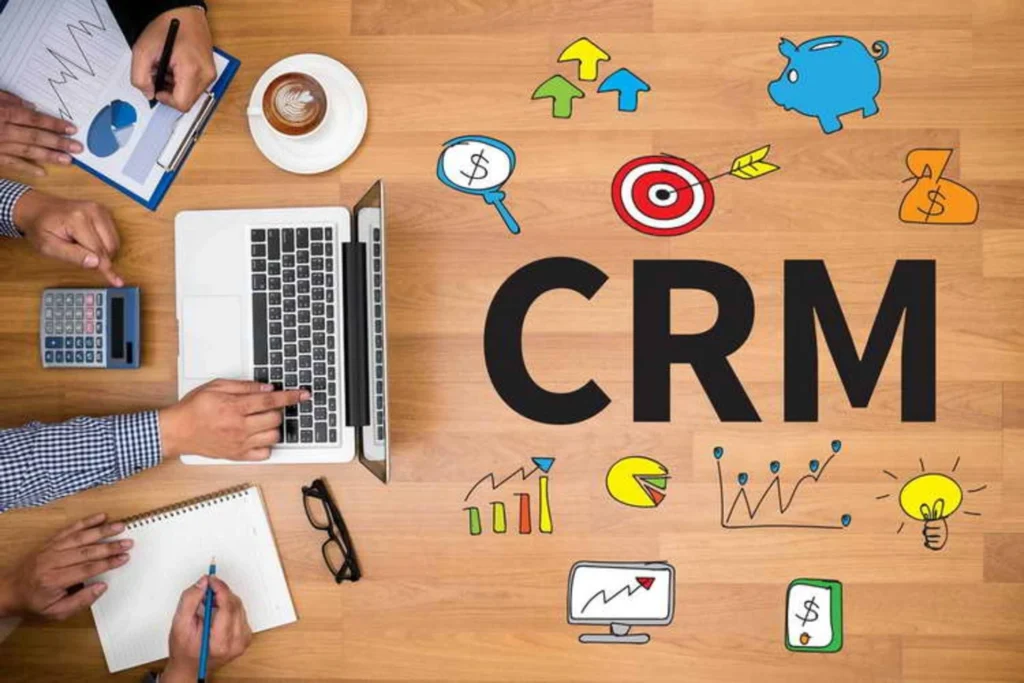 سیستم CRM برای رشد استارتاپ